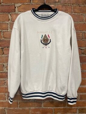 Vintage SDI Crewneck w/ striped neckline | Fairmount C.C Golf embroidery | Sz M